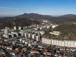 Salgotarjan: Kota Industri yang Bangkit Menjadi Permata Budaya di Hungaria Utara